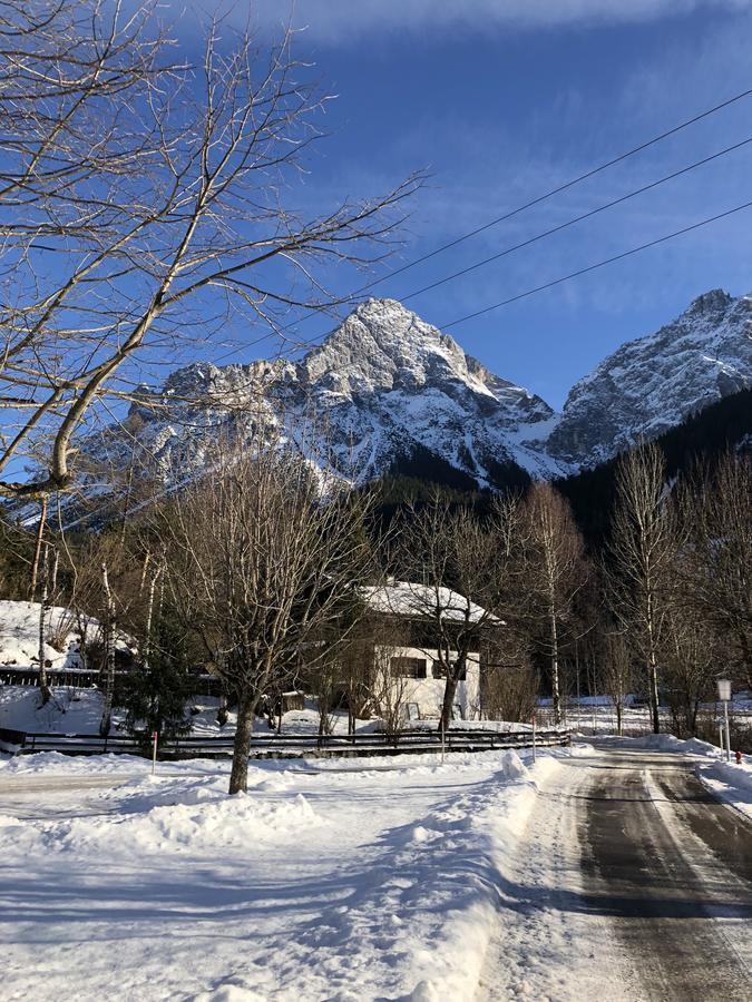 Haus Sonnenspitze - Fam. Nessler Appartement Biberwier Buitenkant foto